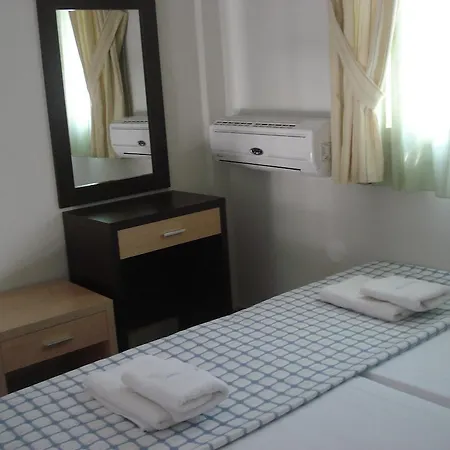 Thalassorama Apartament *